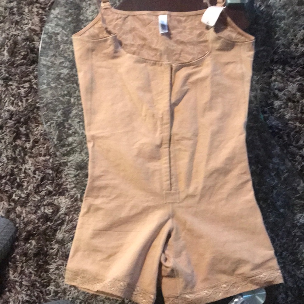 control short extra firm girdle